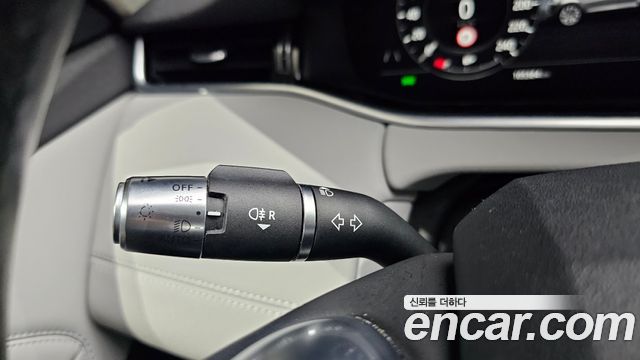 Land Rover Range Rover Evoque D180 SE