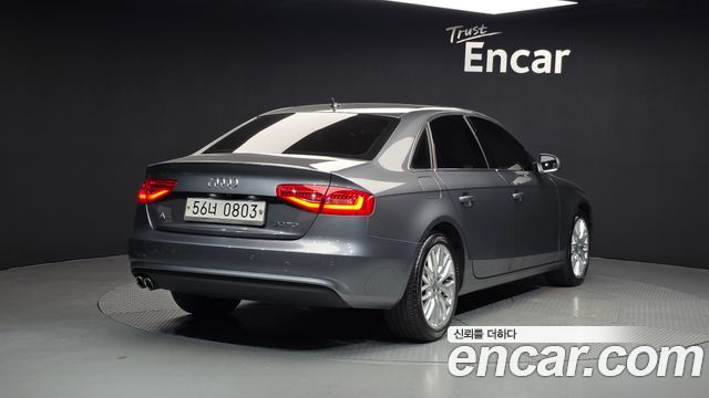 Audi A4 30 TDI Dynamic
