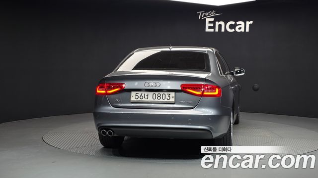 Audi A4 30 TDI Dynamic