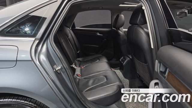 Audi A4 30 TDI Dynamic