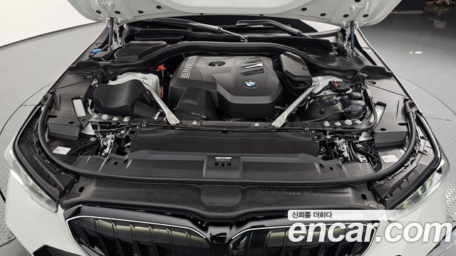 BMW 5-Series 520i Special Edition