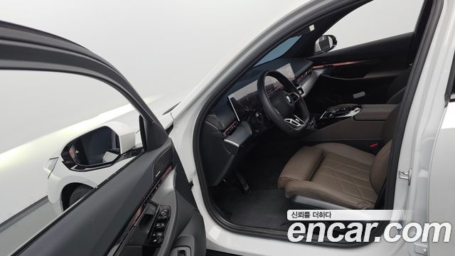 BMW 5-Series 520i Special Edition