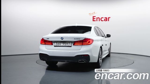 BMW 5-Series 520d xDrive M Sport Package Plus