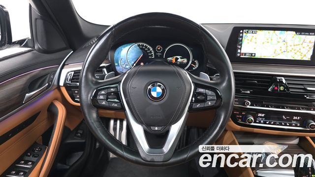 BMW 5-Series 520d xDrive M Sport Package Plus