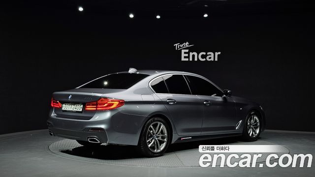 BMW 5-Series 520d M Sport Package Plus