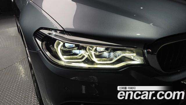 BMW 5-Series 520d M Sport Package Plus
