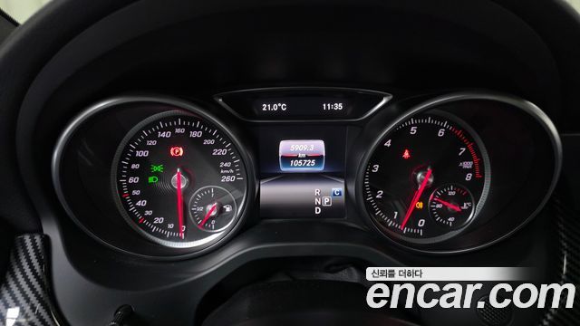 Mercedes-Benz CLA-Class CLA250 4MATIC