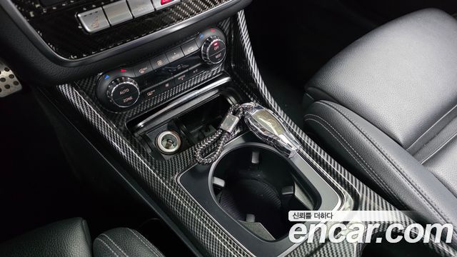 Mercedes-Benz CLA-Class CLA250 4MATIC