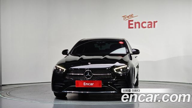 Mercedes-Benz E-Class E220d 4MATIC AMG Line