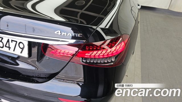 Mercedes-Benz E-Class E220d 4MATIC AMG Line