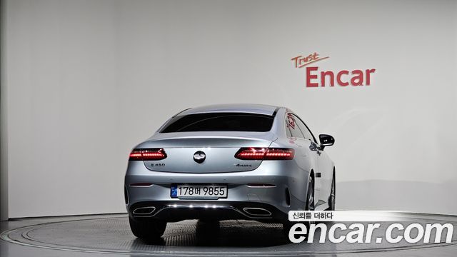 Mercedes-Benz E-Class E450 4MATIC Coupe