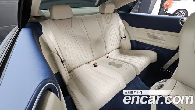 Mercedes-Benz E-Class E450 4MATIC Coupe