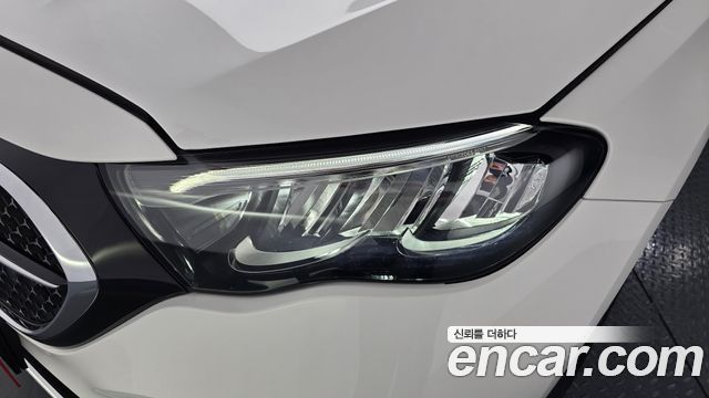 Mercedes-Benz E-Class E200 Avantgarde
