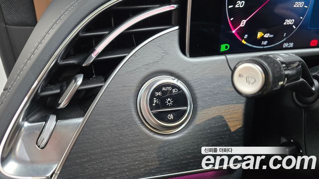 Mercedes-Benz E-Class E200 Avantgarde