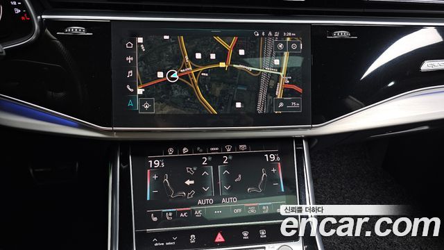 Audi Q8 55 TFSI Quattro Premium