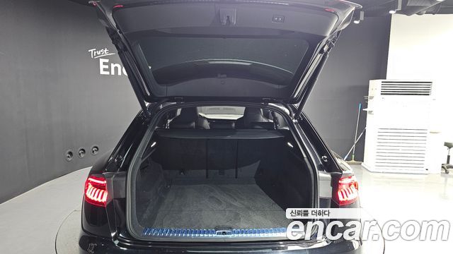 Audi Q8 55 TFSI Quattro Premium