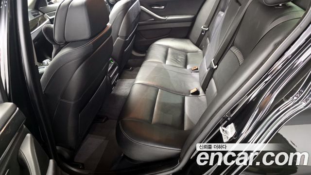BMW 5-Series 520d Luxury Plus
