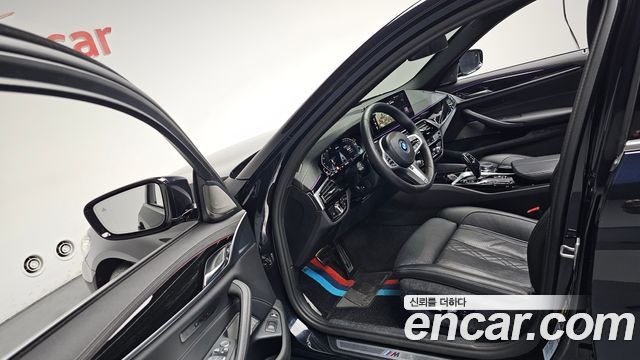 BMW 5-Series 530e M Sport