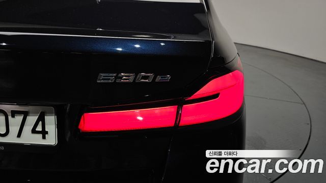 BMW 5-Series 530e M Sport