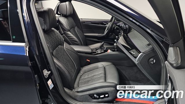 BMW 5-Series 530e M Sport