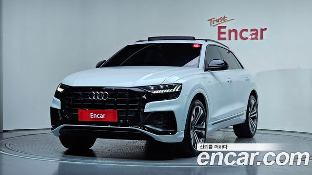 Audi Q8 55 TFSI Quattro Premium