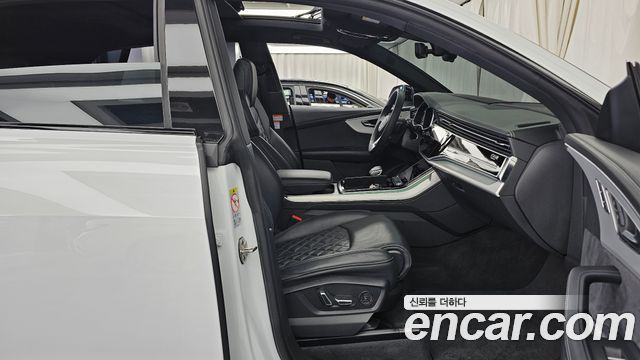 Audi Q8 55 TFSI Quattro Premium