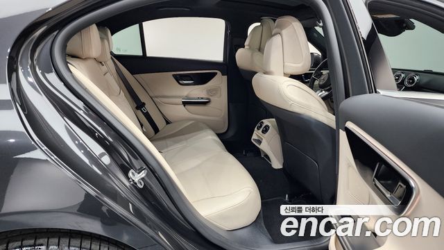 Mercedes-Benz C-Class C200 Avantgarde