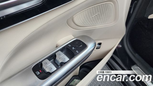 Mercedes-Benz C-Class C200 Avantgarde