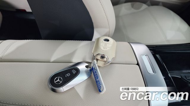 Mercedes-Benz C-Class C200 Avantgarde