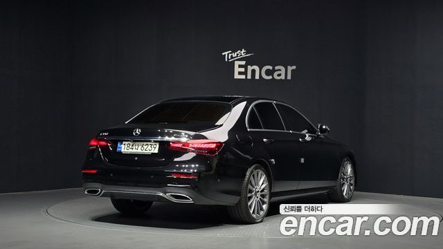 Mercedes-Benz E-Class E350 4MATIC AMG Line