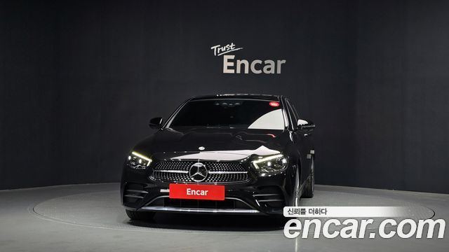 Mercedes-Benz E-Class E350 4MATIC AMG Line
