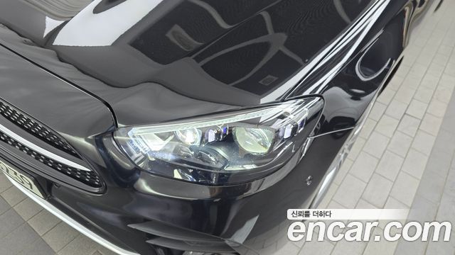 Mercedes-Benz E-Class E350 4MATIC AMG Line