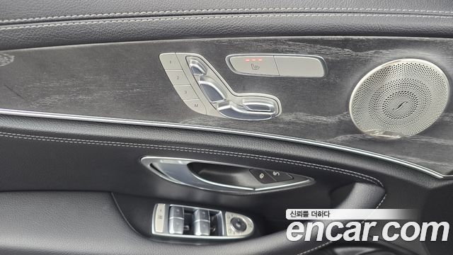 Mercedes-Benz E-Class E350 4MATIC AMG Line