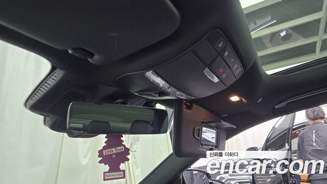 Mercedes-Benz E-Class E350 4MATIC AMG Line