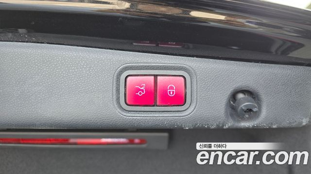 Mercedes-Benz E-Class E350 4MATIC AMG Line