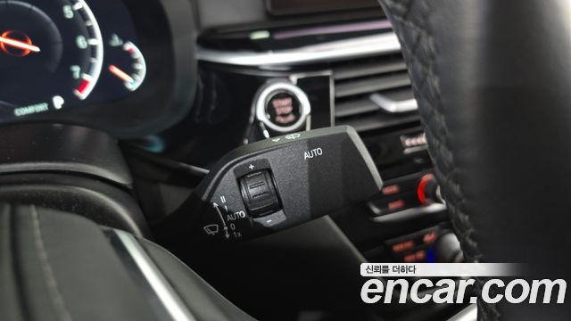 BMW 5-Series 520i Luxury