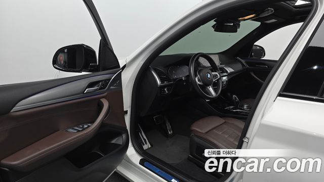 BMW X3 xDrive 20i M sports Online Exclusive Edition