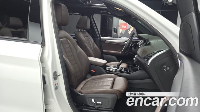 BMW X3 xDrive 20i M sports Online Exclusive Edition