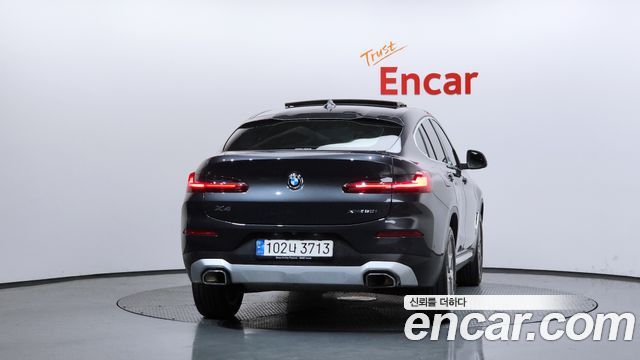 BMW X4 xDrive20i xLine