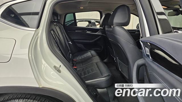BMW X4 xDrive20i xLine