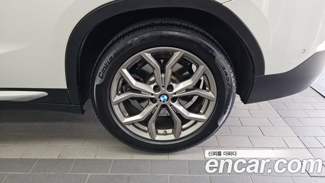 BMW X4 xDrive20i xLine