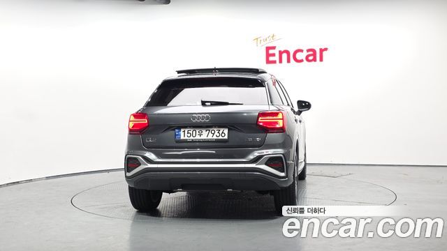 Audi Q2 35 TDI Premium