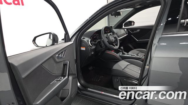 Audi Q2 35 TDI Premium