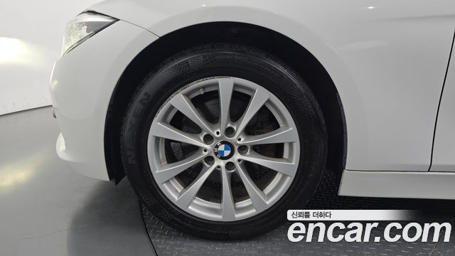 BMW 3-Series 320d
