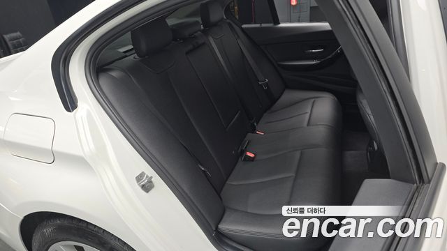 BMW 3-Series 320d