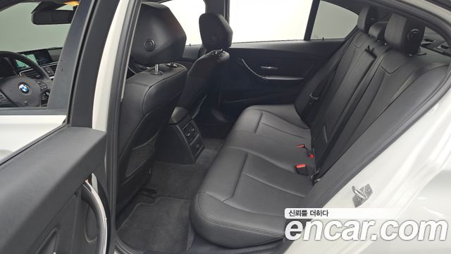 BMW 3-Series 320d