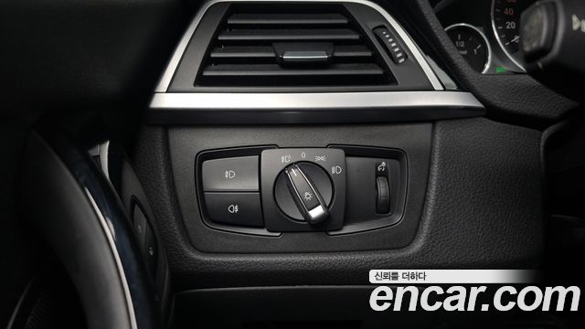 BMW 3-Series 320d