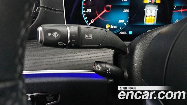 Mercedes-Benz E-Class E220d 4MATIC AMG Line