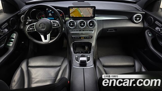 Mercedes-Benz C-Class C220 d 4MATIC AMG Line
