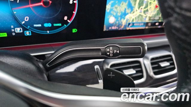 Mercedes-Benz GLE-Class GLE300d 4MATIC